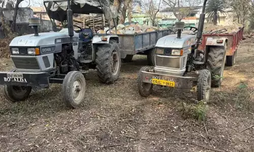 बोल्डर पत्थरों का अवैध परिवहन नाकाम, वन विभाग की कार्रवाई