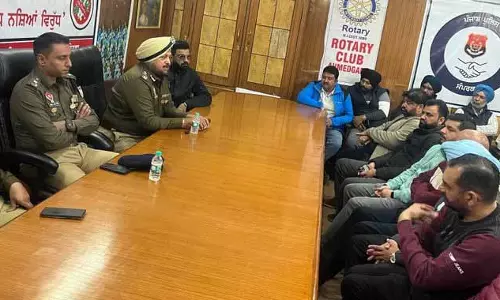 Ahmedgarh के निवासियों ने ड्रग्स के खिलाफ लड़ाई में समर्थन देने का संकल्प लिया Ahmedgarh के निवासियों ने ड्रग्स के खिलाफ लड़ाई में समर्थन देने का संकल्प लिया