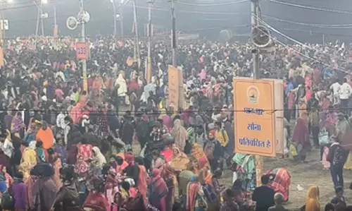 माघी पूर्णिमा: Prayagraj संगम पर भक्तों का पवित्र संगम