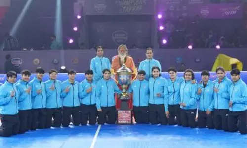 कबड्डी चैंपियंस लीग में हरियाणा महिला टीम को सम्मानित किया गया कबड्डी चैंपियंस लीग में हरियाणा महिला टीम को सम्मानित किया गया
