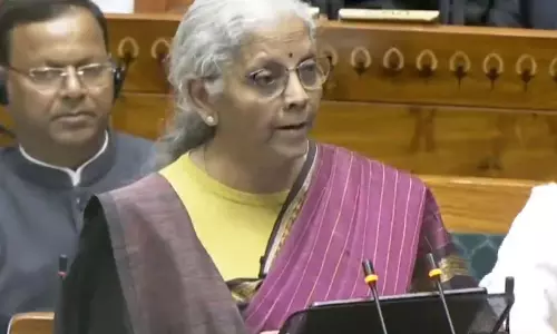 Budget 2026: सरकार संबद्ध स्वास्थ्य संस्थानों का उन्नयन करेगी और 1 लाख पेशेवरों को प्रशिक्षण देगी Budget 2026: सरकार संबद्ध स्वास्थ्य संस्थानों का उन्नयन करेगी और 1 लाख पेशेवरों को प्रशिक्षण देगी