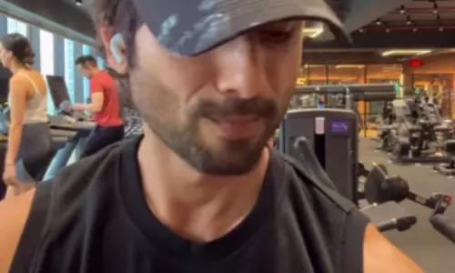 जिम में आशिकों की कॉलोनी गाने पर Shahid Kapoor