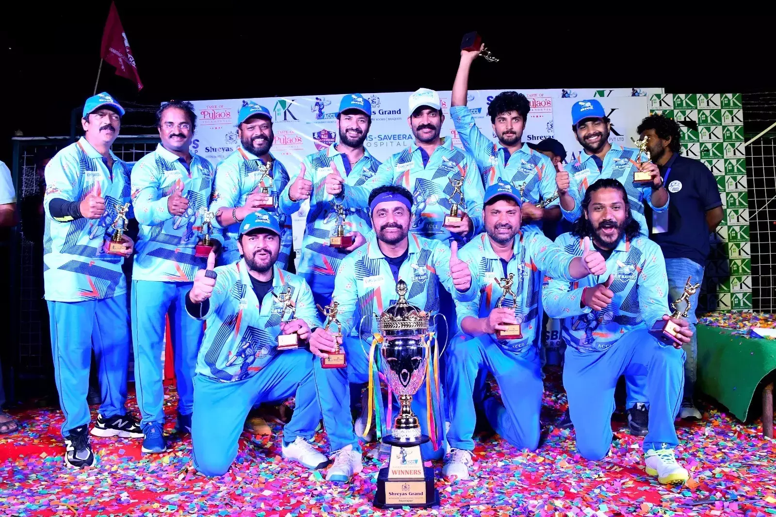 Andhra: ब्लू ब्लास्टर्स ने ACCL 2026 का खिताब जीता Andhra: ब्लू ब्लास्टर्स ने ACCL 2026 का खिताब जीता