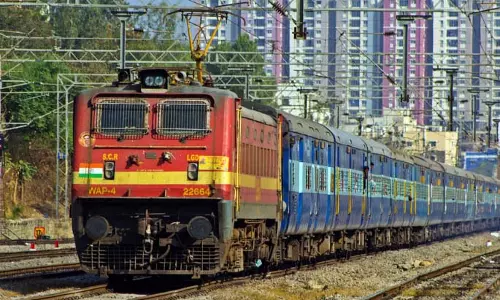 Virar-Baroda रेलवे लाइन पर शील्ड, संभावित हादसों से बचा जा सकेगा!