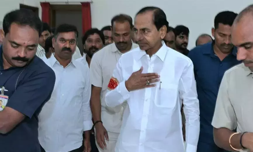 SIT फोन-टैपिंग जांच: KCR एर्रावेल्ली से नंदीनगर आवास पहुंचे