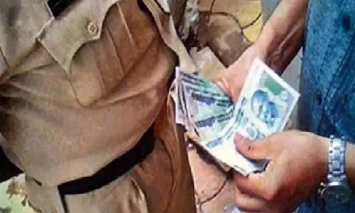 ACB ने 25,000 रुपये की रिश्वत मांगने के आरोप में पुलिस कांस्टेबल के खिलाफ कार्रवाई की