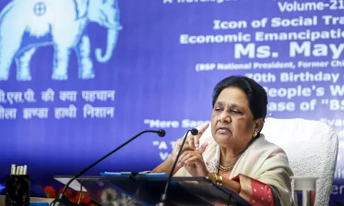 महज़ बयानबाज़ी काफ़ी नहीं...: BSP प्रमुख मायावती ने केंद्रीय बजट पर यह टिप्पणी की