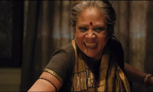 अम्मा के रोल पर Mallika प्रसाद का नजरिया, विलेन की जड़ में है अन्याय अम्मा के रोल पर Mallika प्रसाद का नजरिया, विलेन की जड़ में है अन्याय