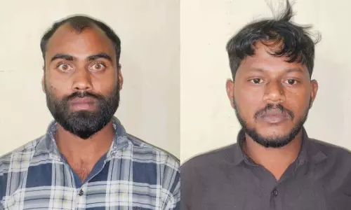 रेलवे परियोजना में करोड़ों की चोरी का खुलासा, ऑपरेटर और कबाड़ी वाला गिरफ्तार रेलवे परियोजना में करोड़ों की चोरी का खुलासा, ऑपरेटर और कबाड़ी वाला गिरफ्तार