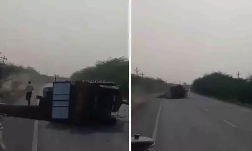 Rajasthan हाईवे पर नशे में धुत ट्रैक्टर ड्राइवर ने दूसरे ट्रैक्टर को टक्कर मारी