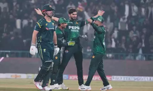 Pakistan ने ऑस्ट्रेलिया को 111 रनों से हराकर T20 सीरीज़ 3-0 से जीती Pakistan ने ऑस्ट्रेलिया को 111 रनों से हराकर T20 सीरीज़ 3-0 से जीती