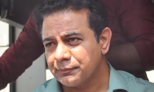 केंद्रीय बजट ने एक बार फिर तेलंगाना के साथ नाइंसाफी की: KTR केंद्रीय बजट ने एक बार फिर तेलंगाना के साथ नाइंसाफी की: KTR