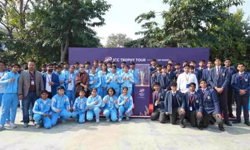 टी20 विश्व कप 2026 ट्रॉफी टूर अलीगढ़ पहुंचा, रिंकू सिंह के स्कूल में दिखा क्रिकेट का जुनून टी20 विश्व कप 2026 ट्रॉफी टूर अलीगढ़ पहुंचा, रिंकू सिंह के स्कूल में दिखा क्रिकेट का जुनून