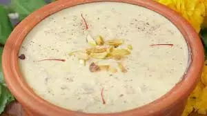 Restaurant Style Kheer: घर पर बनाएं रेस्टोरेंट स्टाइल चावल की खीर Restaurant Style Kheer: घर पर बनाएं रेस्टोरेंट स्टाइल चावल की खीर
