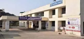 Dhanbad : सदर अस्पताल में रास्ता और पार्किंग को लेकर बवाल Dhanbad : सदर अस्पताल में रास्ता और पार्किंग को लेकर बवाल