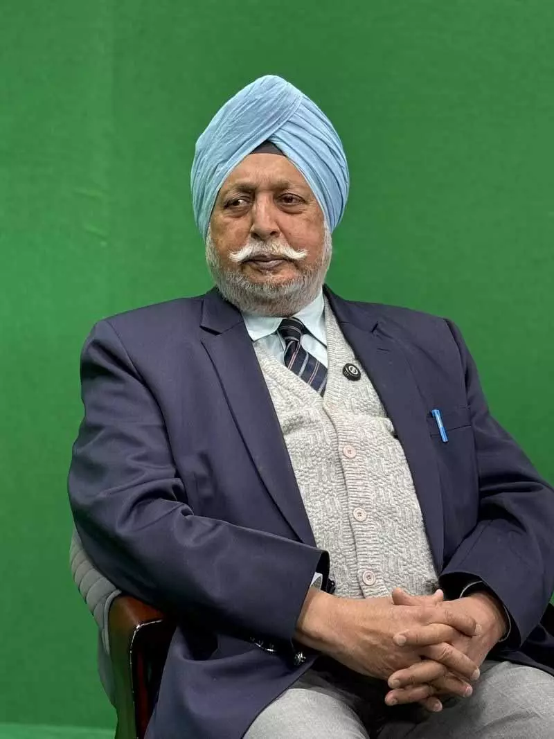 पूर्व DGP विर्क ने बंदी सिखों की रिहाई की मांग की पूर्व DGP विर्क ने बंदी सिखों की रिहाई की मांग की