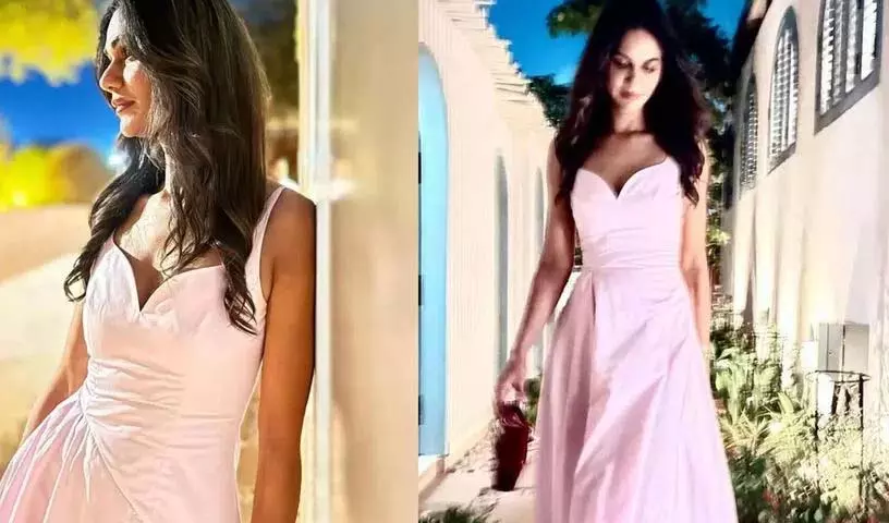 Sneha Reddy ने स्टाइलिश लुक से फैंस को इंप्रेस किया Sneha Reddy ने स्टाइलिश लुक से फैंस को इंप्रेस किया