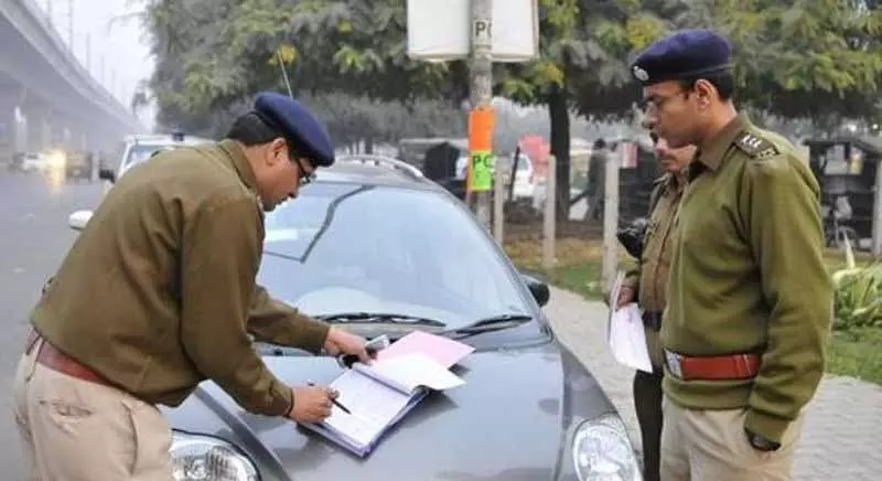 Himachal: परिवहन विभाग ने बिना भुगतान वाले चालानों के कारण 718 वाहनों को ब्लैकलिस्ट किया Himachal: परिवहन विभाग ने बिना भुगतान वाले चालानों के कारण 718 वाहनों को ब्लैकलिस्ट किया