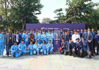 T20 वर्ल्ड कप 2026 ट्रॉफी टूर अलीगढ़ में रिंकू सिंह के पुराने स्कूल पहुंचा T20 वर्ल्ड कप 2026 ट्रॉफी टूर अलीगढ़ में रिंकू सिंह के पुराने स्कूल पहुंचा