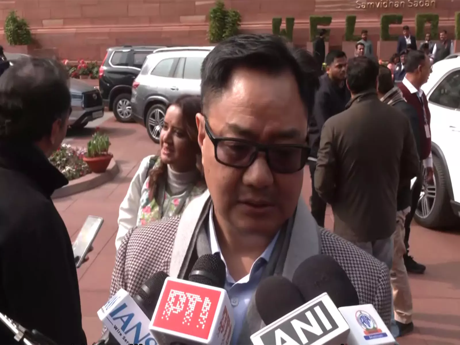 विपक्ष राजनीति खेल रहा है: Kiren Rijiju ने केंद्रीय बजट को जन-केंद्रित बताया विपक्ष राजनीति खेल रहा है: Kiren Rijiju ने केंद्रीय बजट को जन-केंद्रित बताया