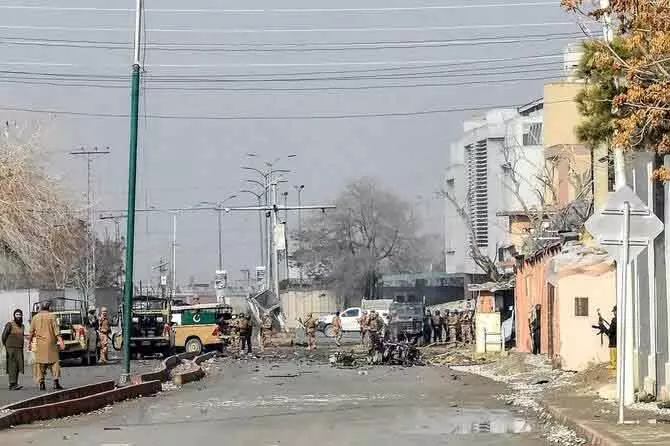 Balochistan में हमलों के बाद पाकिस्तान सेना की जवाबी कार्रवाई, 120 से अधिक मौतें Balochistan में हमलों के बाद पाकिस्तान सेना की जवाबी कार्रवाई, 120 से अधिक मौतें