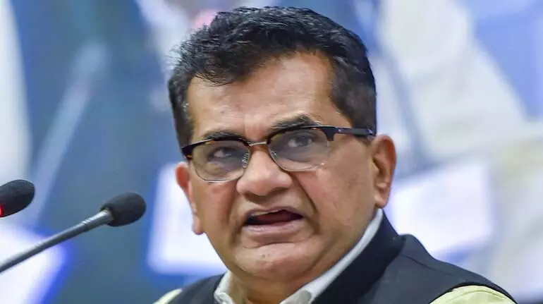 Budget 2026 समझदारी भरा है, विकास के लिए प्राइवेट सेक्टर अहम है: अमिताभ कांत Budget 2026 समझदारी भरा है, विकास के लिए प्राइवेट सेक्टर अहम है: अमिताभ कांत