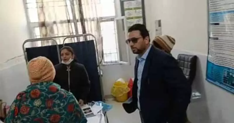 SDM ने तरनतारन सिविल अस्पताल में अचानक निरीक्षण किया SDM ने तरनतारन सिविल अस्पताल में अचानक निरीक्षण किया