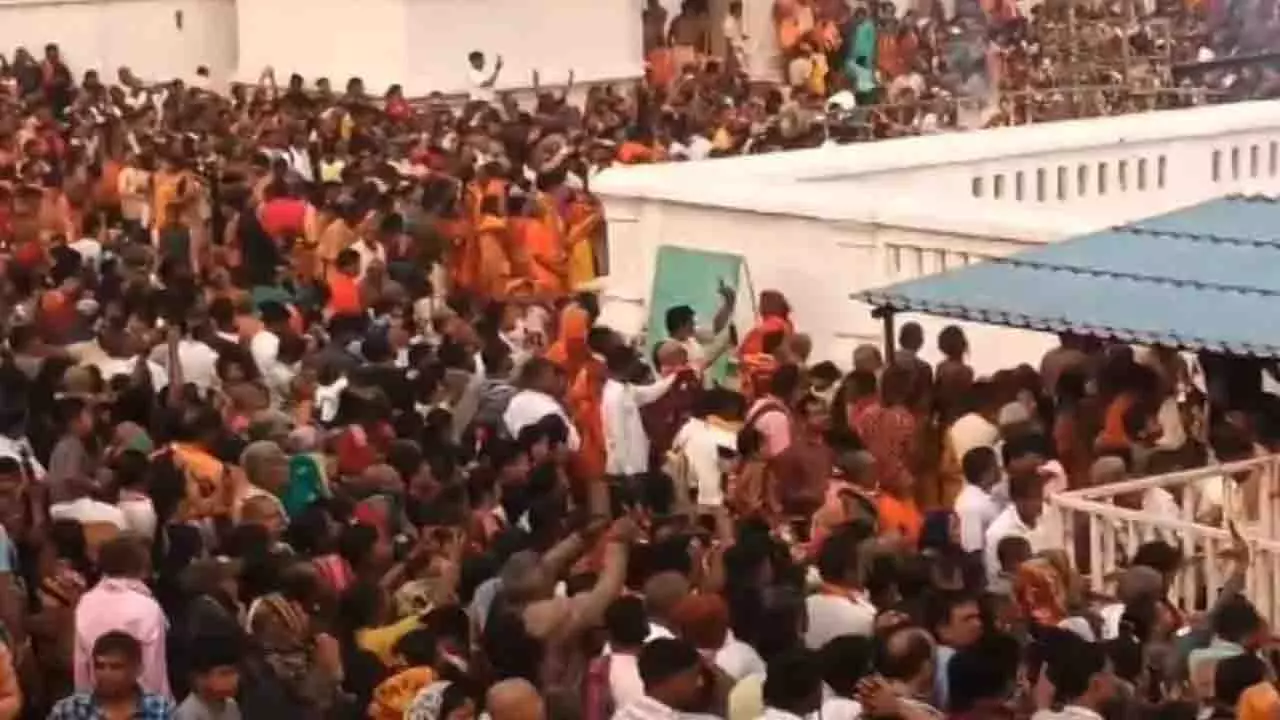 Dhenkanal में 1 फरवरी से 153वां जोरंडा मेला शुरू, 14 प्लाटून पुलिस तैनात Dhenkanal में 1 फरवरी से 153वां जोरंडा मेला शुरू, 14 प्लाटून पुलिस तैनात