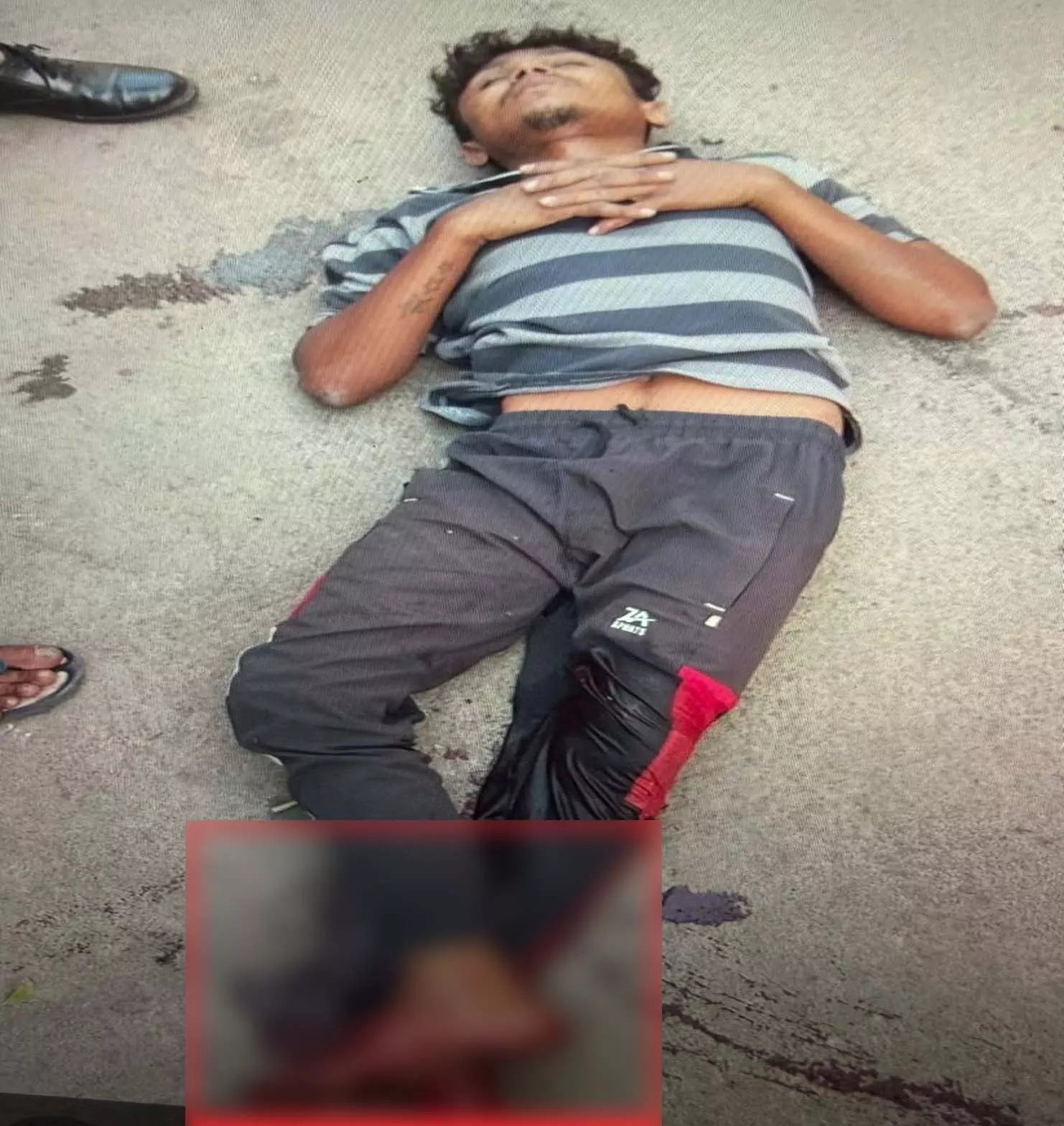 रायपुर में बाप ने बेटे पर चाकू से किया हमला, युवक एम्स में भर्ती रायपुर में बाप ने बेटे पर चाकू से किया हमला, युवक एम्स में भर्ती
