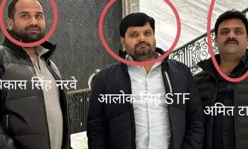 ED ने कफ सिरप तस्करी मामले में बड़ी कार्रवाई की, शराब ठेकेदारों से पूछताछ ED ने कफ सिरप तस्करी मामले में बड़ी कार्रवाई की, शराब ठेकेदारों से पूछताछ