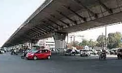 Nashik में द्वारका चौक अंडरपास के काम के कारण तीन महीने तक सिटिलिंक रूट बाधित रहेंगे Nashik में द्वारका चौक अंडरपास के काम के कारण तीन महीने तक सिटिलिंक रूट बाधित रहेंगे