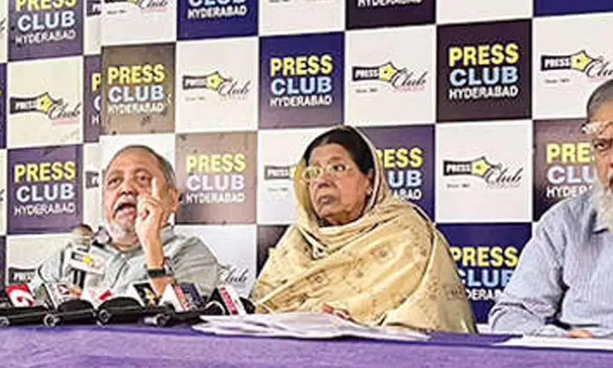 AKAORI बोर्ड हाईकोर्ट में अवमानना याचिका दायर करेगा। AKAORI बोर्ड हाईकोर्ट में अवमानना याचिका दायर करेगा।