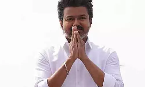 TVK की एंट्री से 2026 के विधानसभा चुनाव रोमांचक हो गए हैं, एक्टर विजय ने कार्यकर्ताओं से कहा TVK की एंट्री से 2026 के विधानसभा चुनाव रोमांचक हो गए हैं, एक्टर विजय ने कार्यकर्ताओं से कहा