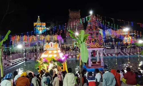Bethamangala : गोल्डन तिरूपति में ब्रह्मोत्सवम Bethamangala : गोल्डन तिरूपति में ब्रह्मोत्सवम