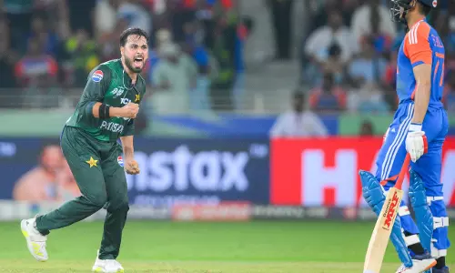 T20 वर्ल्ड कप विवाद: पाकिस्तान के फैसले पर राशिद लतीफ की प्रतिक्रिया T20 वर्ल्ड कप विवाद: पाकिस्तान के फैसले पर राशिद लतीफ की प्रतिक्रिया