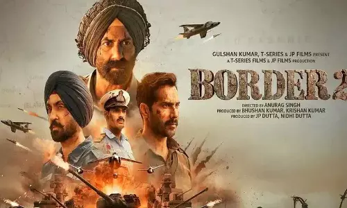 Border 2 ने बॉक्स ऑफिस पर धमाल मचा दिया.. 300 करोड़ रुपये के क्लब में शानदार एंट्री Border 2 ने बॉक्स ऑफिस पर धमाल मचा दिया.. 300 करोड़ रुपये के क्लब में शानदार एंट्री