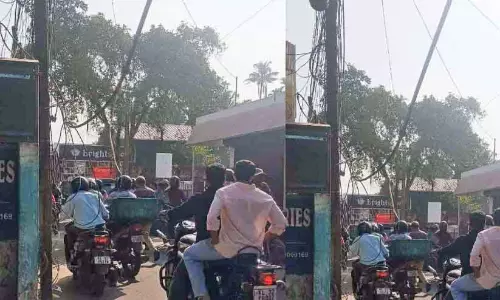 Kerala : केबल गले में फंसने से गृहिणी घायल