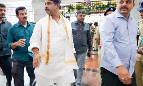 Karnataka में अवैध बांग्लादेशियों पर कड़ा रुख अपनाने की अपील, अशोका