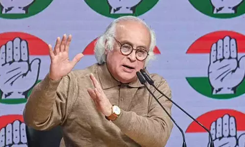 कांग्रेस ने MNREGA की जगह लेने वाले केंद्र सरकार के नए कानून की आलोचना की कांग्रेस ने MNREGA की जगह लेने वाले केंद्र सरकार के नए कानून की आलोचना की