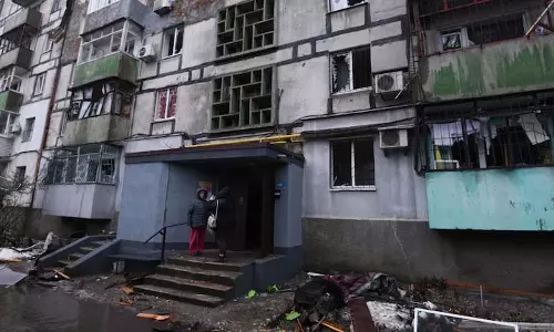 रूस-यूक्रेन शांति वार्ता में Donetsk इतना अहम मुद्दा क्यों बन गया है? रूस-यूक्रेन शांति वार्ता में Donetsk इतना अहम मुद्दा क्यों बन गया है?