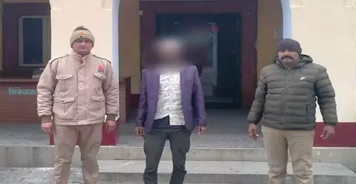 ईंट से मारकर मां को उतारा मौत के घाट, शराब के लिए मर्डर करने वाला बेटा अरेस्ट ईंट से मारकर मां को उतारा मौत के घाट, शराब के लिए मर्डर करने वाला बेटा अरेस्ट