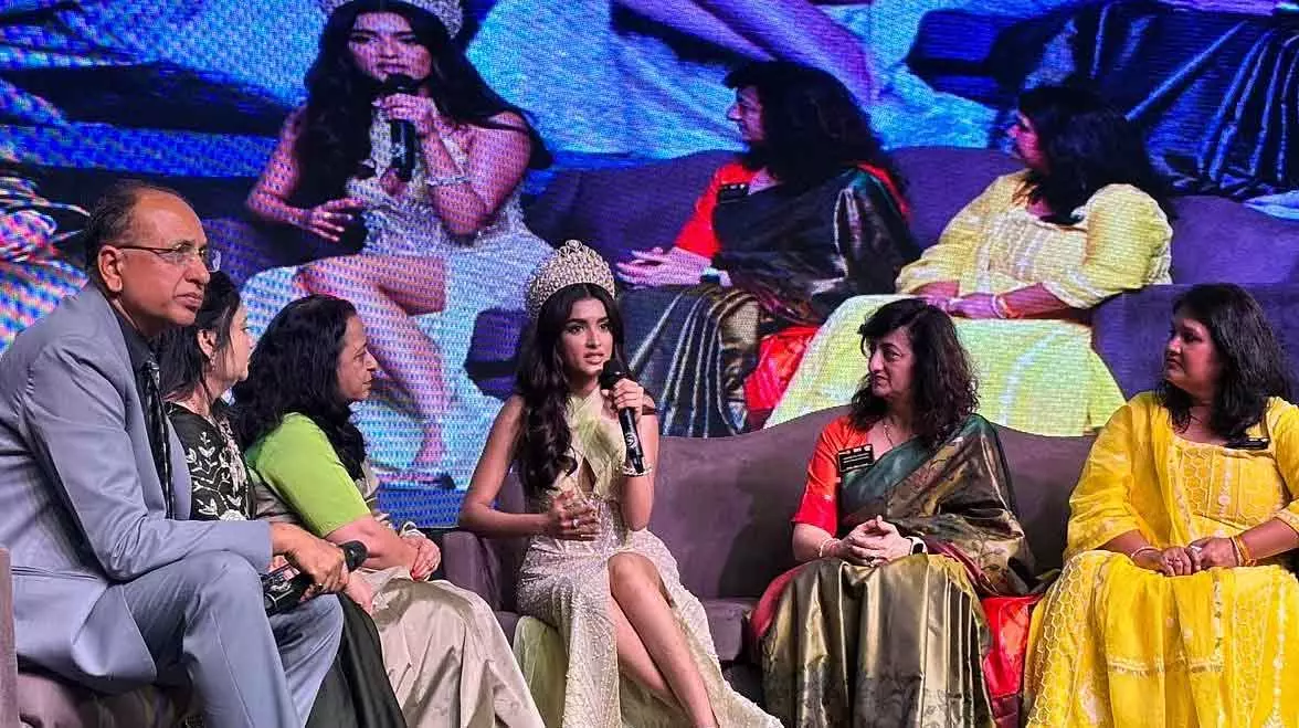 Indore : रोटरी कॉन्फ्रेंस इंद्रधनुष सेवा और नेतृत्व के संदेशों के साथ समाप्त हुई Indore : रोटरी कॉन्फ्रेंस इंद्रधनुष सेवा और नेतृत्व के संदेशों के साथ समाप्त हुई