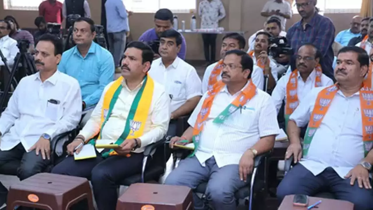 Karnataka: बजट विकसित भारत के दृष्टिकोण का समर्थन करता Karnataka: बजट विकसित भारत के दृष्टिकोण का समर्थन करता