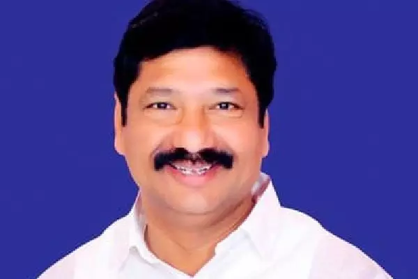 CM चंद्रबाबू नायडू पर बयानबाज़ी, YSRCP नेता जोगी रमेश पर FIR CM चंद्रबाबू नायडू पर बयानबाज़ी, YSRCP नेता जोगी रमेश पर FIR