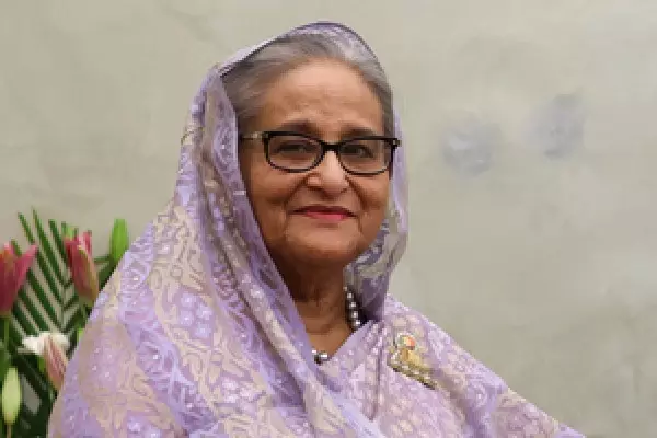 Bangladesh: पूर्व पीएम शेख हसीना को पूर्बाचल प्लॉट घोटाले में 10 साल की जेल की सज़ा Bangladesh: पूर्व पीएम शेख हसीना को पूर्बाचल प्लॉट घोटाले में 10 साल की जेल की सज़ा