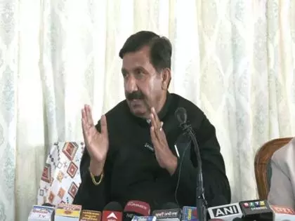 केंद्रीय बजट हिमाचल के हितों के साथ धोखा है: डिप्टी CM अग्निहोत्री केंद्रीय बजट हिमाचल के हितों के साथ धोखा है: डिप्टी CM अग्निहोत्री