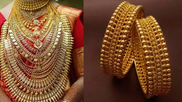 Kerala: सोने की कीमतों में भारी गिरावट; आज 6,640 रुपये की कमी आई Kerala: सोने की कीमतों में भारी गिरावट; आज 6,640 रुपये की कमी आई