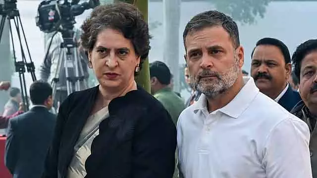 राहुल गांधी ने सेना का अपमान करने की कोशिश नहीं की: Priyanka Gandhi राहुल गांधी ने सेना का अपमान करने की कोशिश नहीं की: Priyanka Gandhi