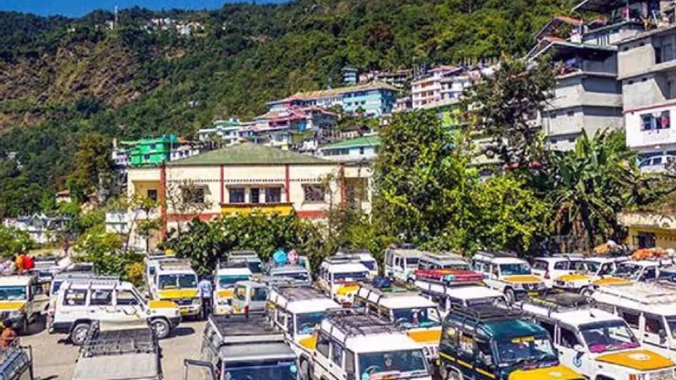 Sikkim ट्रांसपोर्ट डिपार्टमेंट ने टैक्सियों में सामान ले जाने पर रोक लगाने वाला सर्कुलर वापस ले लिया Sikkim ट्रांसपोर्ट डिपार्टमेंट ने टैक्सियों में सामान ले जाने पर रोक लगाने वाला सर्कुलर वापस ले लिया