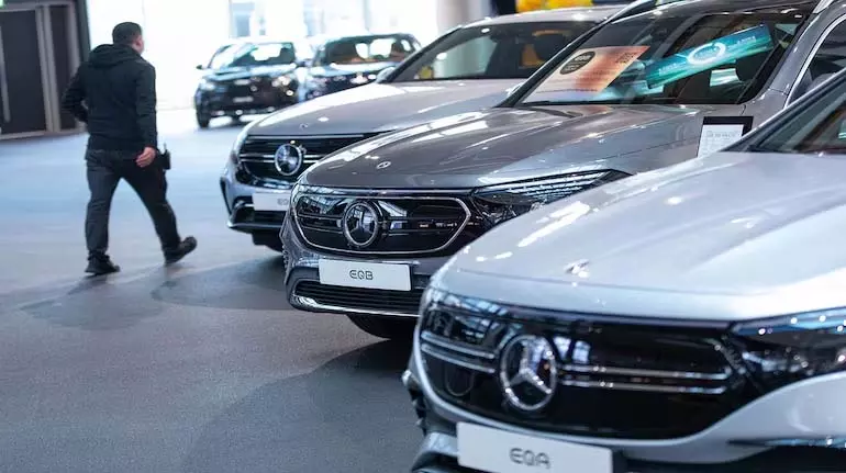 चुनौतियों के बावजूद Auto body FY27 के लिए 5-6% ग्रोथ टारगेट पर कायम चुनौतियों के बावजूद Auto body FY27 के लिए 5-6% ग्रोथ टारगेट पर कायम